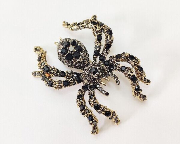 Spider Brooch