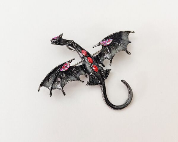 Flying Dragon pendant brooch