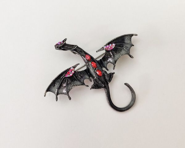 Flying Dragon pendant brooch