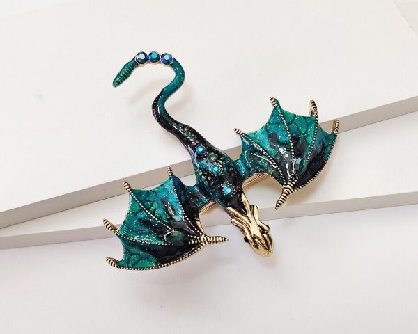 Flying Dragon pendant brooch