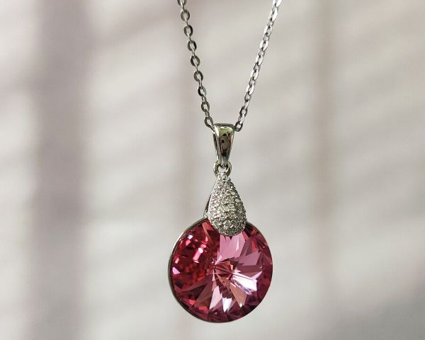 Pendant with Swarovski crystals