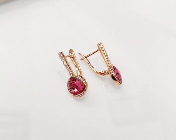 Earrings with Swarovski crystals