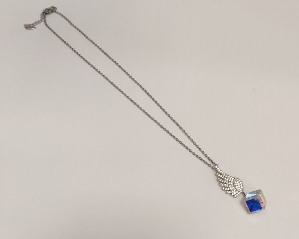 Pendant with Swarovski crystals