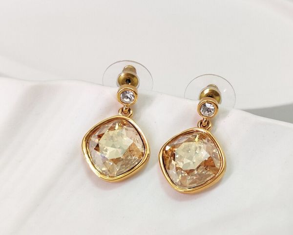 Earrings with Swarovski crystals