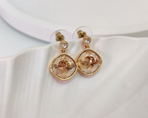 Earrings with Swarovski crystals