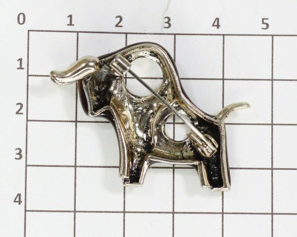 Symbol of the New Year Brooch F642075907198