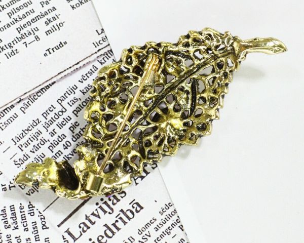 Brooch F661274807160