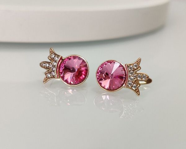 Earrings with Swarovski crystals